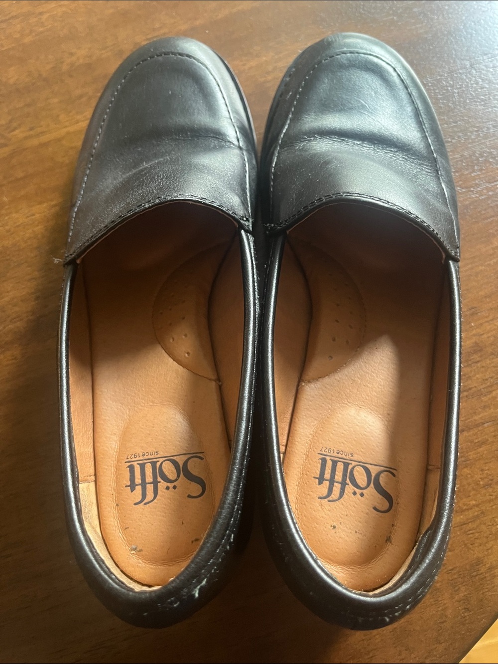 Sofft Women’s Black Loafers 6.5 barely worn!